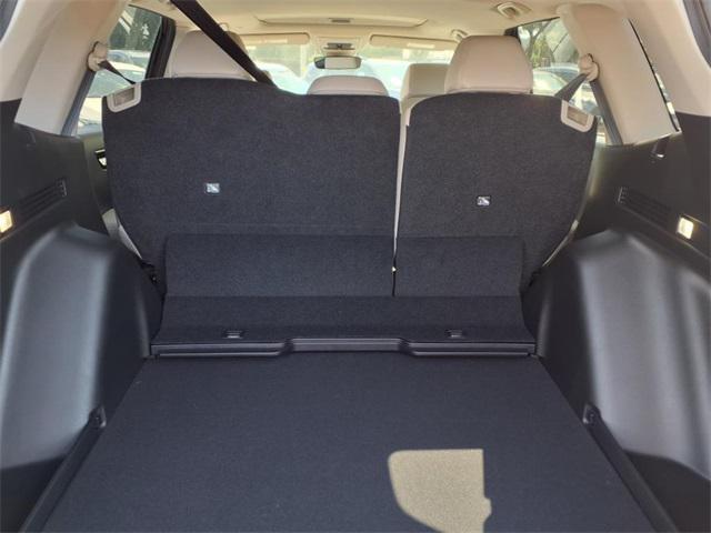 Photo of 2025 sparkle silver metallic Honda CR-V