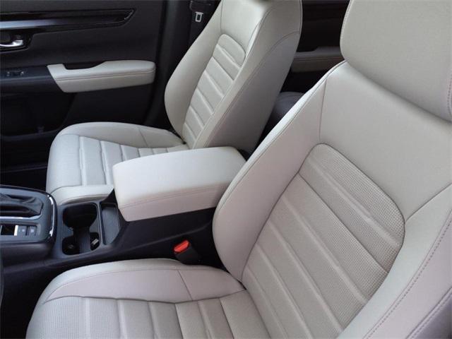 Photo of 2025 Crystal Black Pearl Honda CR-V