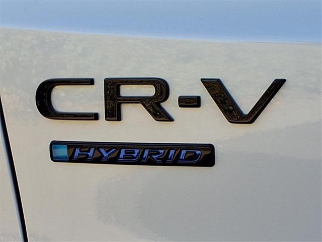 Photo of 2026 Platinum White Pearl Honda CR-V Hybrid