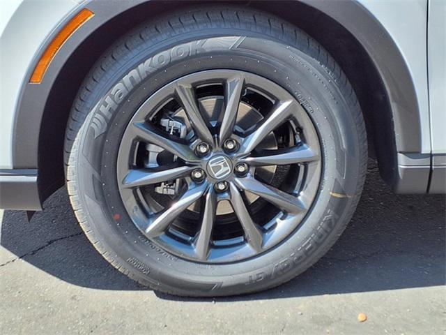 Photo of 2026 Platinum White Pearl Honda CR-V