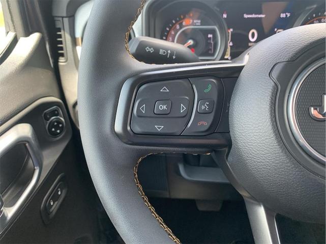 Photo of 2024 Granite Crystal Clearcoat Metallic Jeep Wrangler