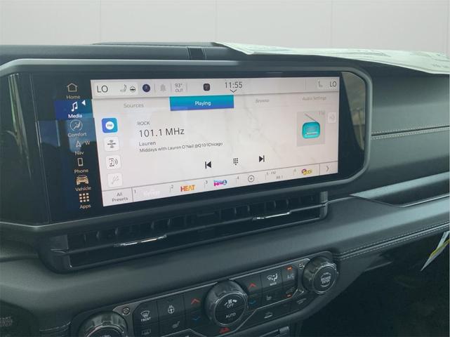 Photo of 2025 Black Clearcoat Jeep Gladiator