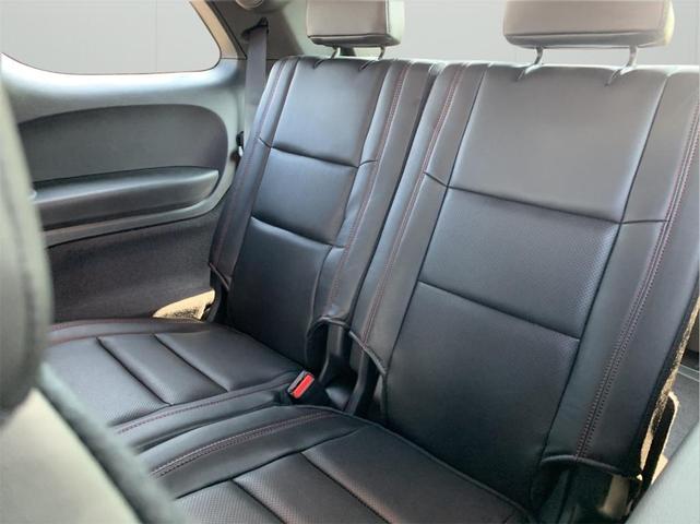 Photo of 2025 DB Black Crystal Clearcoat Dodge Durango