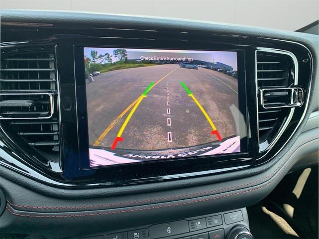 Photo of 2025 DB Black Crystal Clearcoat Dodge Durango