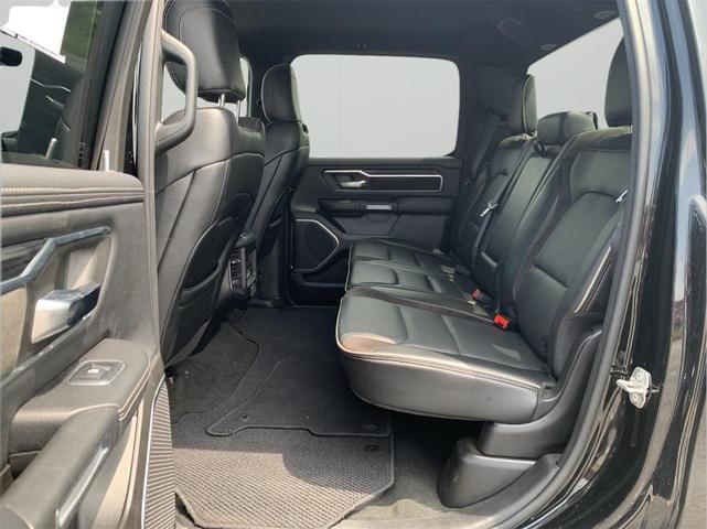 Photo of 2024 Diamond Black RAM 1500