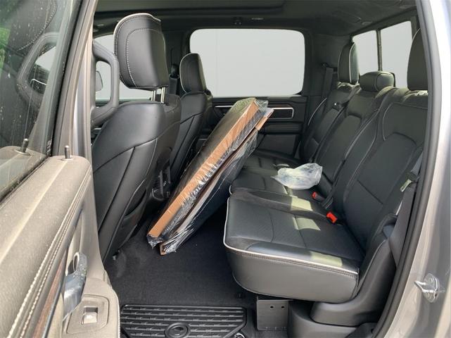 Photo of 2025 Billet Silver Metallic Clearcoat RAM 1500