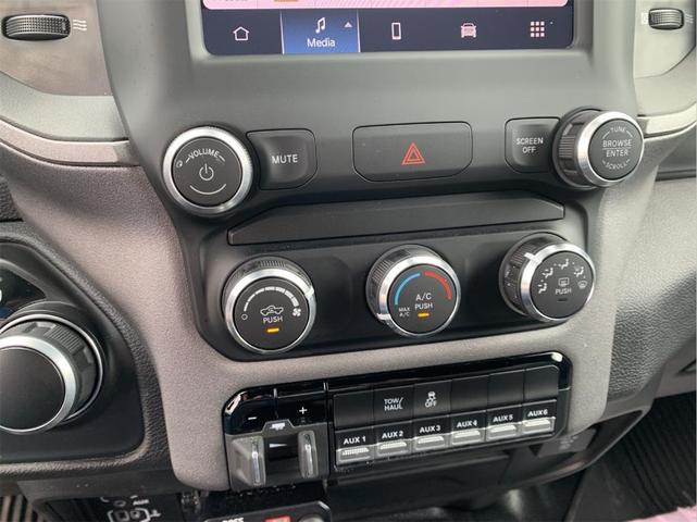 Photo of 2024 Bright White Clearcoat RAM 2500