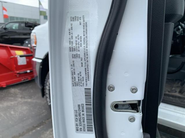 Photo of 2024 Bright White Clearcoat RAM 2500
