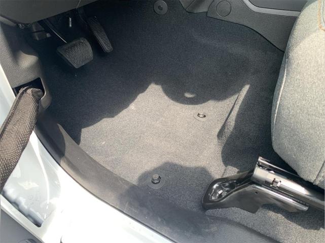 Photo of 2025 Bright White Clearcoat Jeep Wrangler