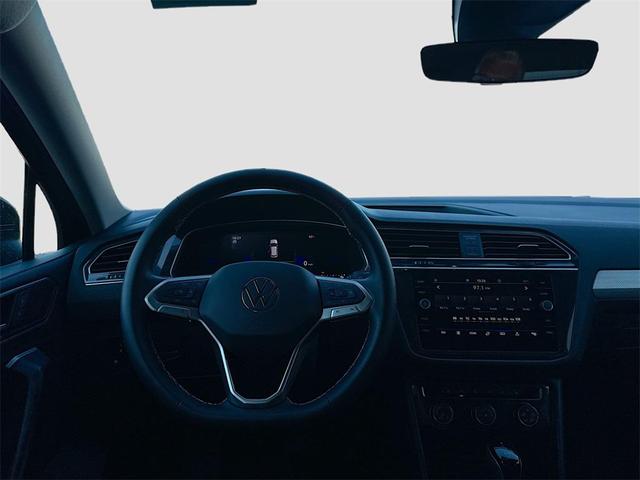 Photo of 2024 Deep Black Volkswagen Tiguan