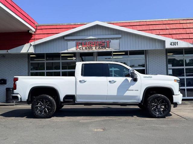 Photo of 2022 Summit White Chevrolet Silverado 2500