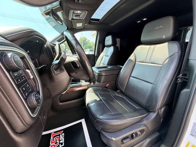 Photo of 2022 Summit White Chevrolet Silverado 2500