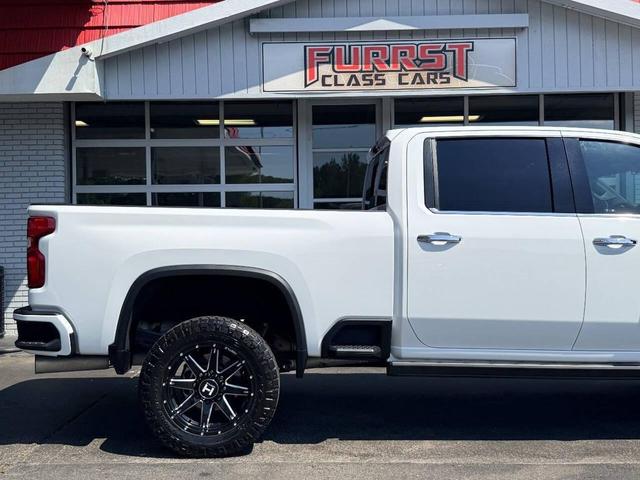 Photo of 2022 Summit White Chevrolet Silverado 2500