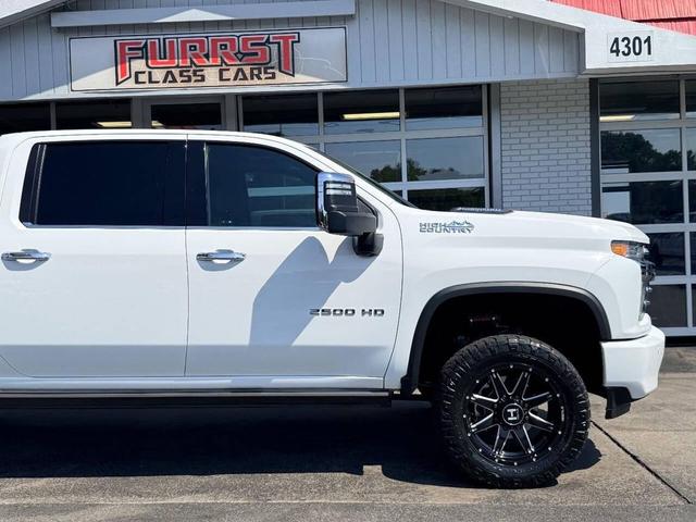 Photo of 2022 Summit White Chevrolet Silverado 2500