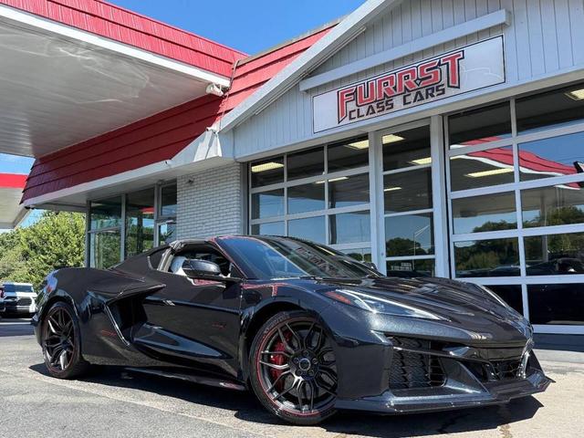 Photo of 2023 Carbon Flash Metallic Chevrolet Corvette
