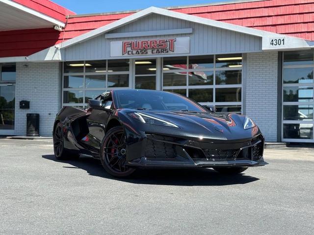 Photo of 2023 Carbon Flash Metallic Chevrolet Corvette