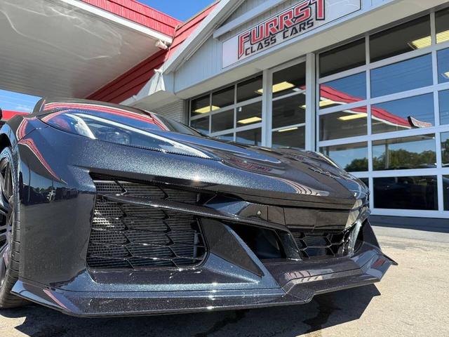 Photo of 2023 Carbon Flash Metallic Chevrolet Corvette