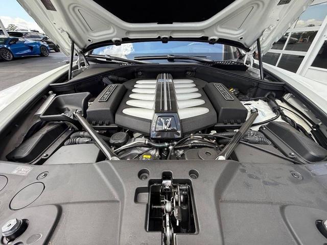 Photo of 2017 English White Rolls-Royce Ghost