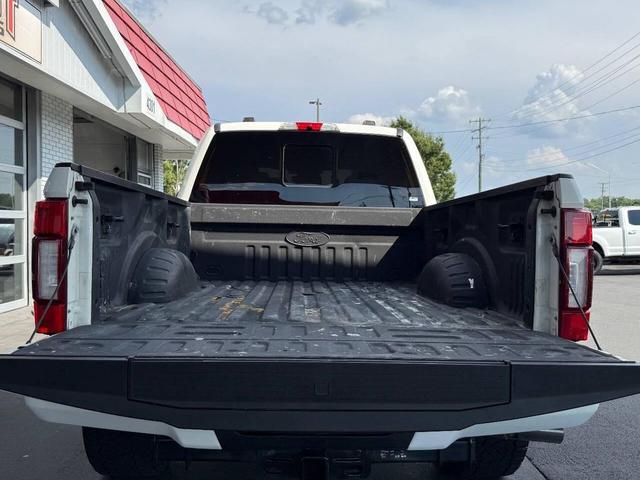Photo of 2021 Star White Ford F-250