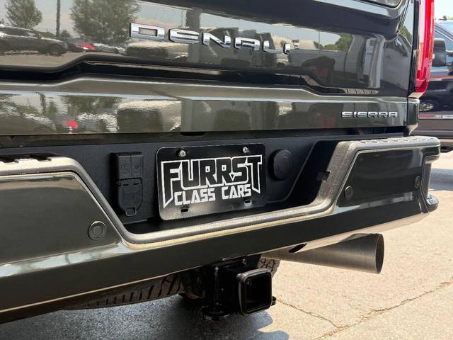 Photo of 2023 Forest Metallic GMC Sierra 2500