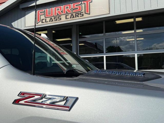 Photo of 2021 Silver Ice Chevrolet Silverado 3500