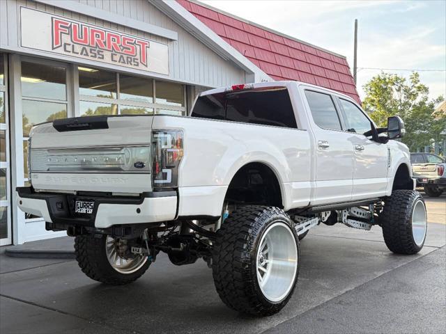 Photo of 2017 White Platinum Ford F-250