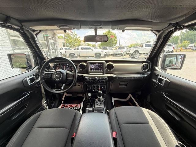 Photo of 2018 Granite Crystal Metallic Jeep Wrangler Unlimited