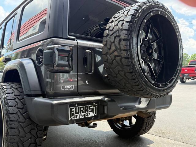 Photo of 2018 Granite Crystal Metallic Jeep Wrangler Unlimited