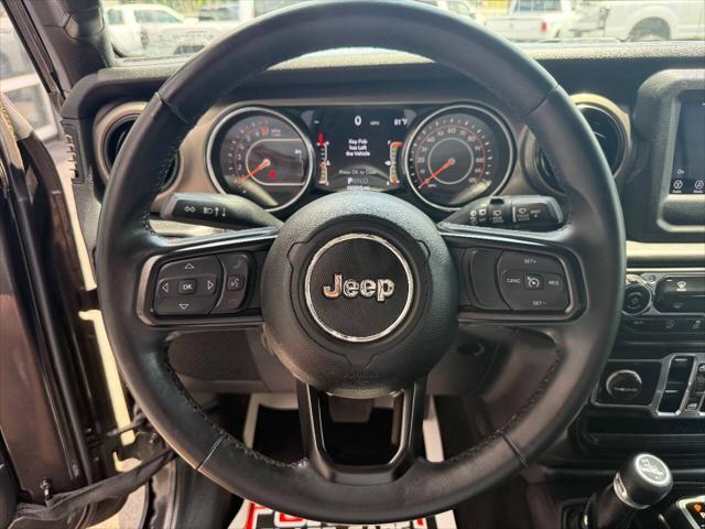 Photo of 2018 Granite Crystal Metallic Jeep Wrangler Unlimited