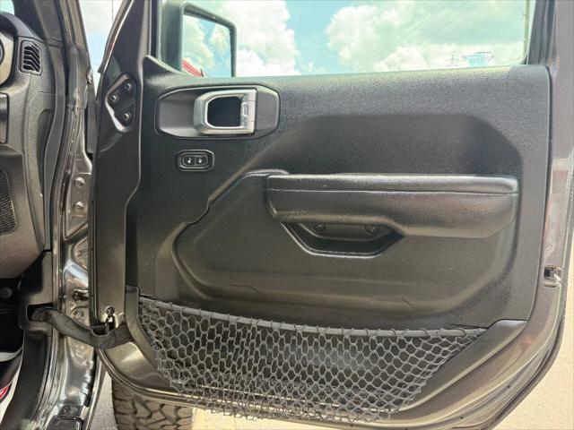 Photo of 2018 Granite Crystal Metallic Jeep Wrangler Unlimited