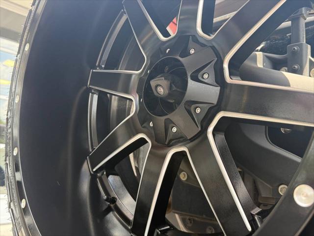 Photo of 2018 Granite Crystal Metallic Jeep Wrangler Unlimited