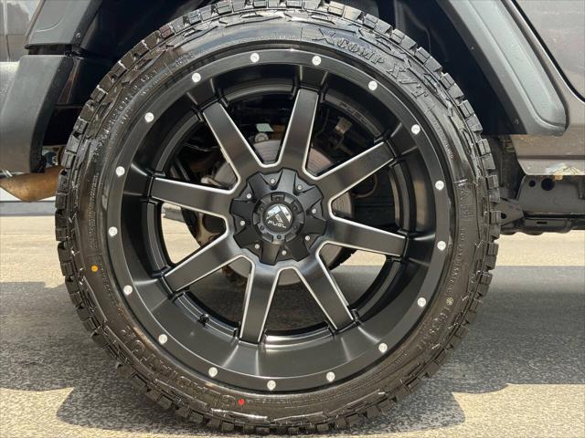 Photo of 2018 Granite Crystal Metallic Jeep Wrangler Unlimited