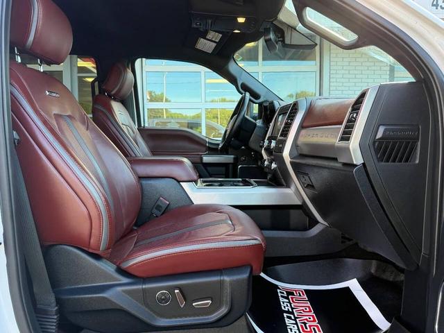 Photo of 2019 White Platinum Metallic Tri-Coat Ford F-350