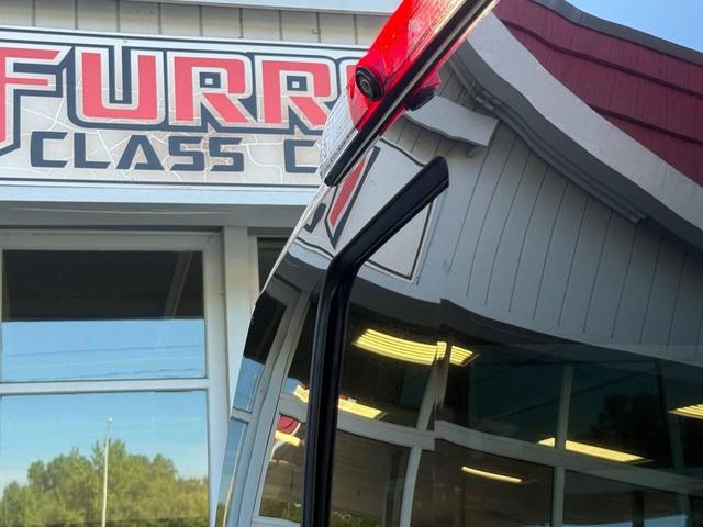 Photo of 2019 White Platinum Metallic Tri-Coat Ford F-350