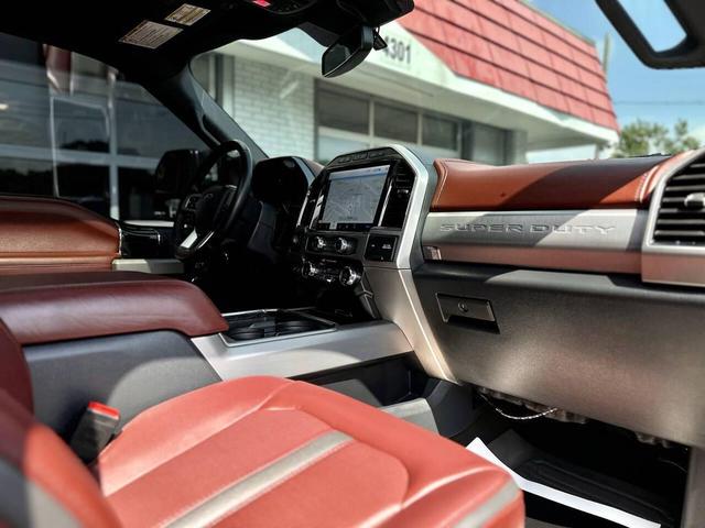 Photo of 2022 Agate Black Metallic Ford F-350