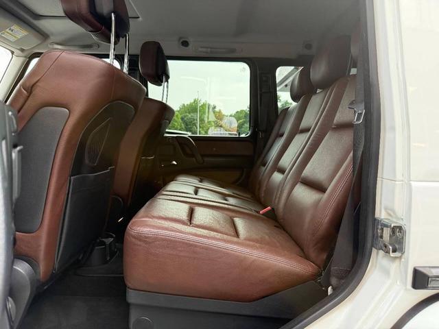 Photo of 2016 Polar White Mercedes-Benz G-Class