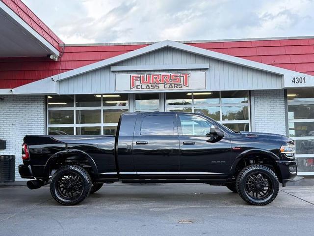 Photo of 2022 Diamond Black RAM 2500