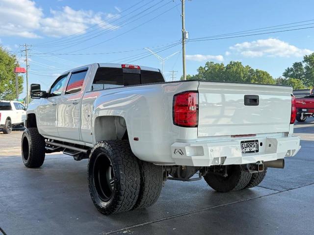 Photo of 2017 Summit White Chevrolet Silverado 3500