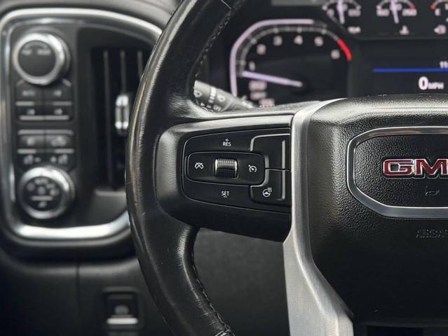 Photo of 2021 White GMC Sierra 1500