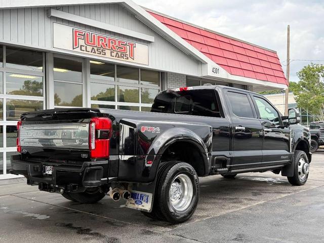 Photo of 2023 Agate Black Ford F-350