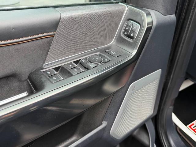 Photo of 2023 Agate Black Ford F-350