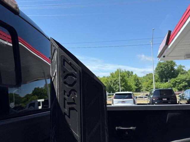 Photo of 2017 Shadow Black Ford F-250