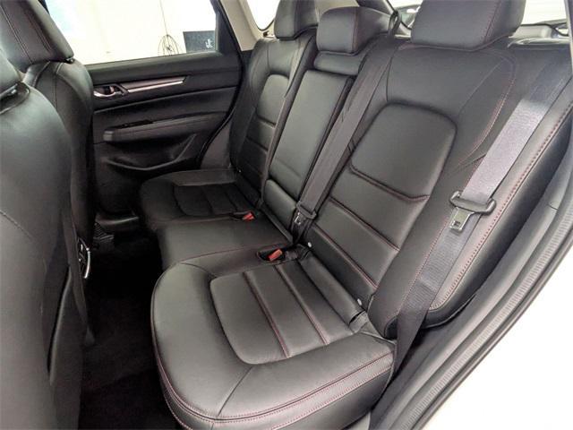 Photo of 2025 Rhodium White Metallic Mazda CX-5