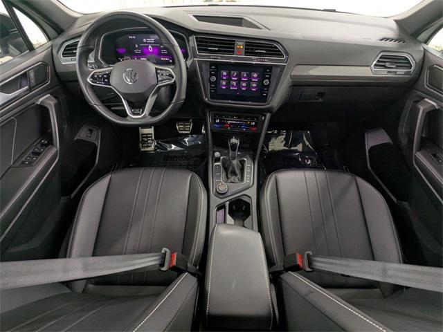 Photo of 2024 Opal White Pearl Volkswagen Tiguan