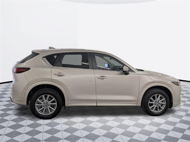 Photo of 2024 Platinum Quartz Metallic Mazda CX-5