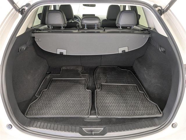 Photo of 2024 Platinum Quartz Metallic Mazda CX-5