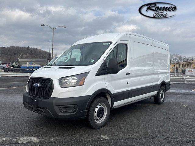 Photo of 2024 Oxford White Ford Transit-150