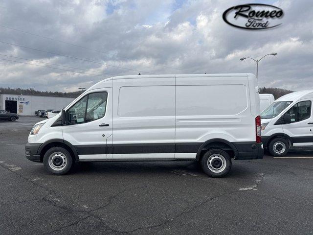 Photo of 2024 Oxford White Ford Transit-150