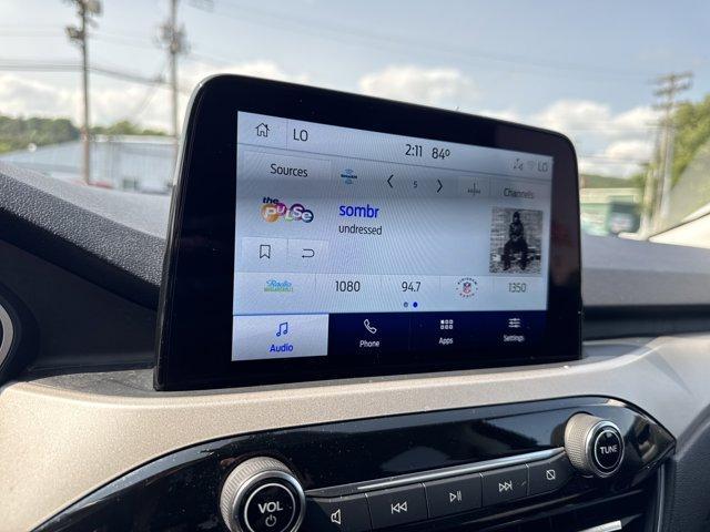 Photo of 2022 Carbonized Gray Metallic Ford Escape