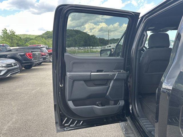 Photo of 2022 Black Ford F-150
